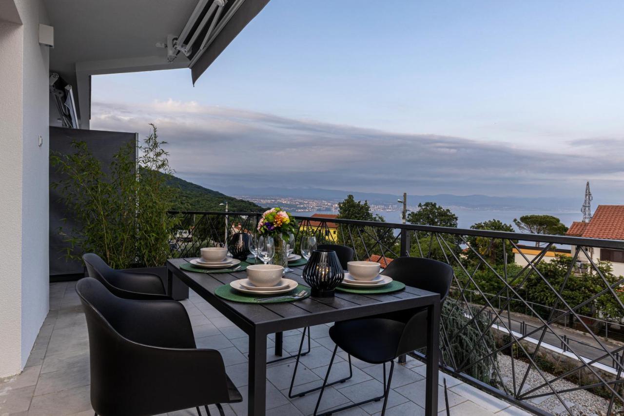 Villa Adriatic, Apartment Chiara With Sea View And Heated Swimming Pool, Free Private Parking, Ičići Zewnętrze zdjęcie