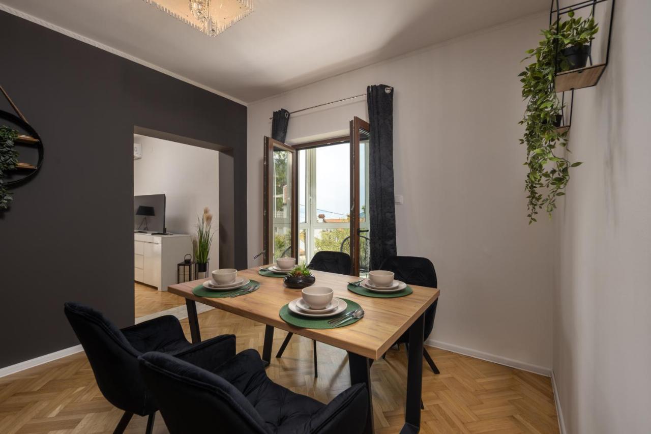 Villa Adriatic, Apartment Chiara With Sea View And Heated Swimming Pool, Free Private Parking, Ičići Zewnętrze zdjęcie